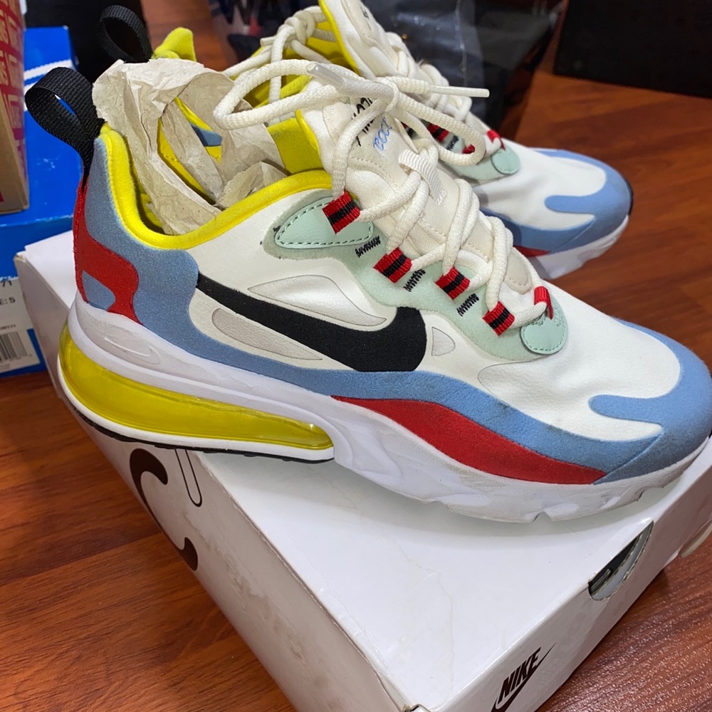 Air Max 270 React